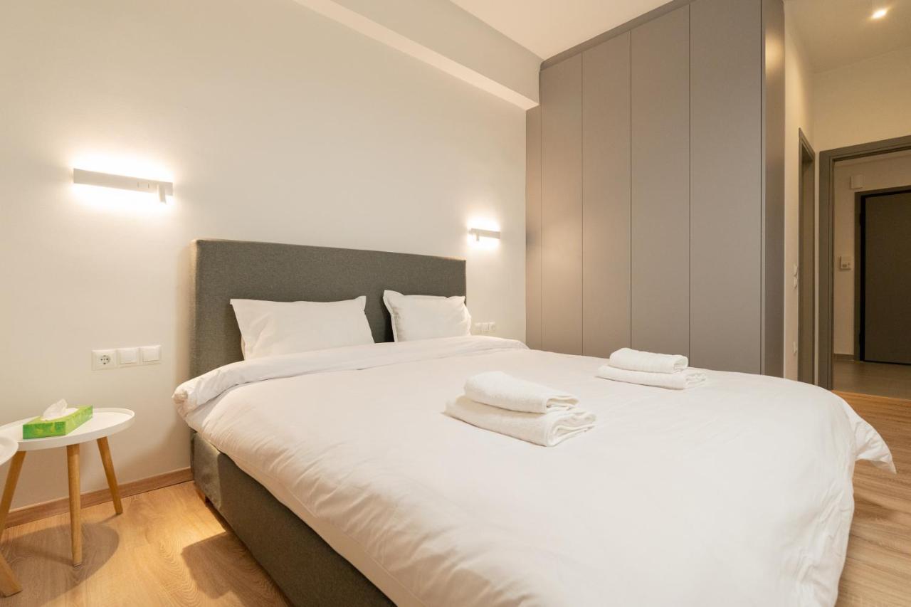 Liv - Luminous & Spacious In Pagrati Athens Exterior photo